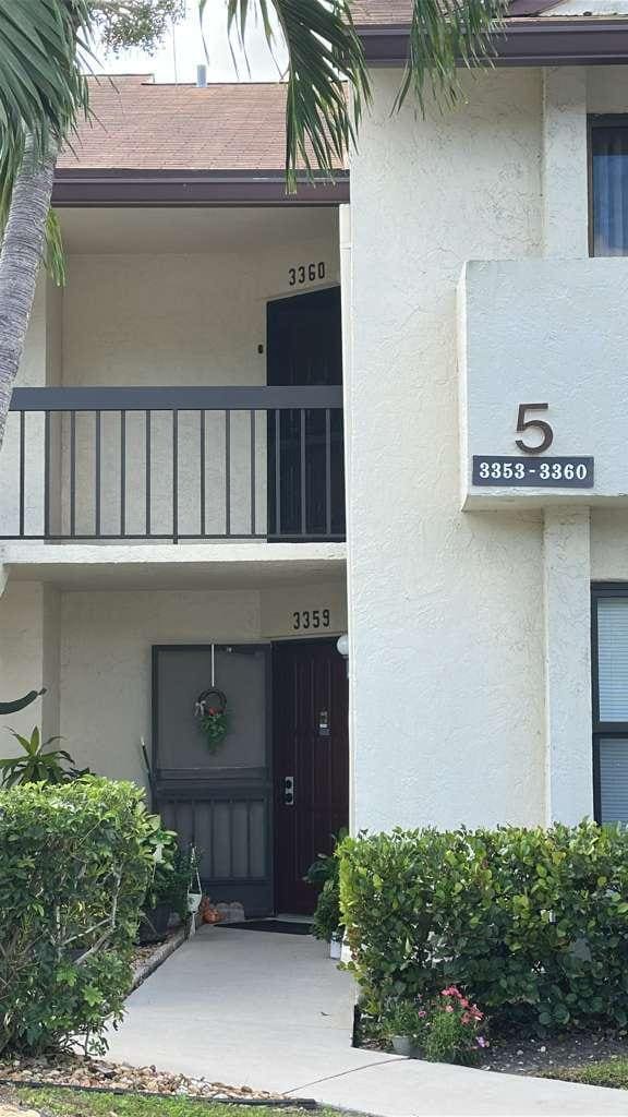 Building Photo - 3360 Lucerne Park Dr