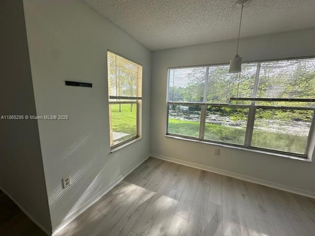 Building Photo - 13060 Vista Isles Dr