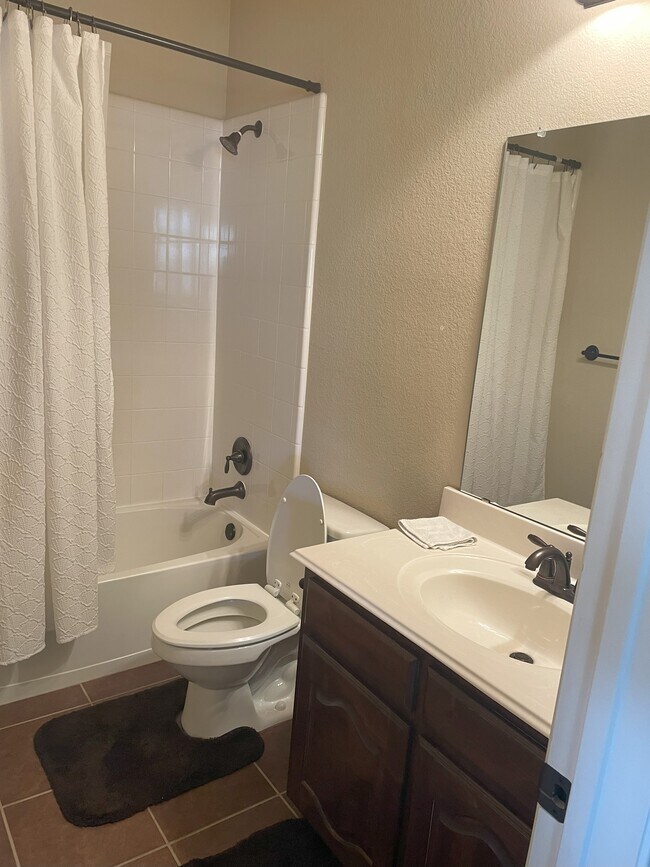 Foto del edificio - 762 Fannin Dr