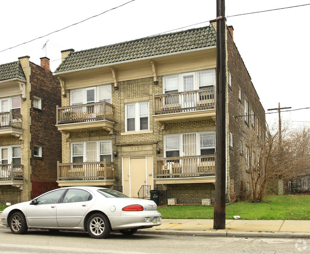 Rose Building Apartments in Cleveland, OH