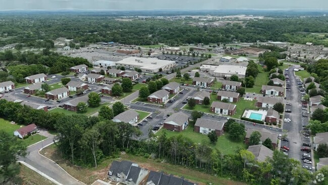  - Laurel Wood Apartments