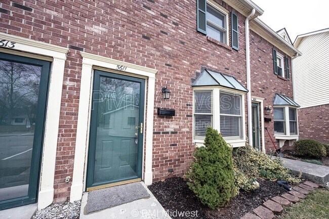 Foto del edificio - 5611 N Rural St