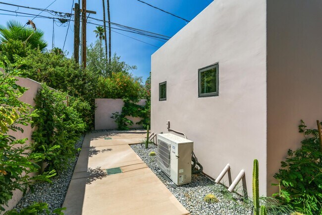 Foto del edificio - 133 Ocotillo Ave