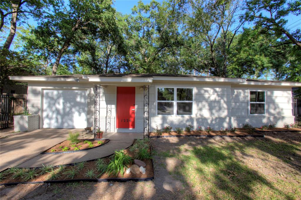 Foto principal - 1226 Ridgeley Dr