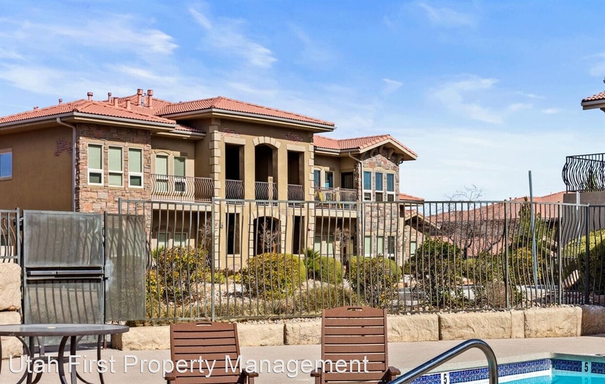 Primary Photo - 3 br, 2 bath House - 280 S Luce Del Sol #218