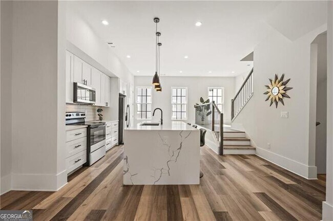 Foto del edificio - 3165 Dogwood Dr