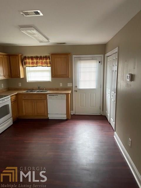 Foto del edificio - 408 Crossway Cottages Ln
