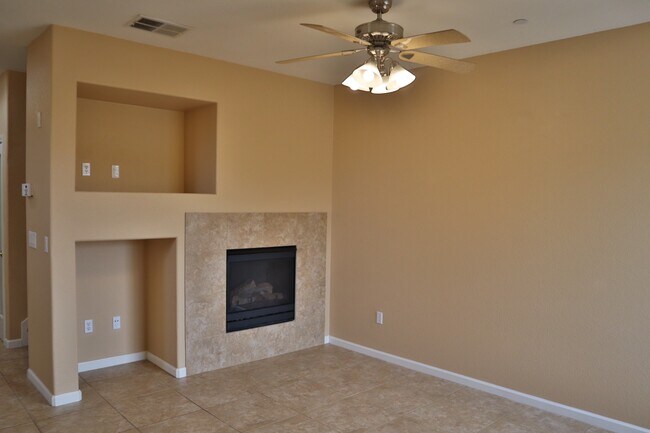 Building Photo - 1707 Esplanade Cir