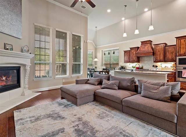 Foto del edificio - 800 Gray Hawk Ln