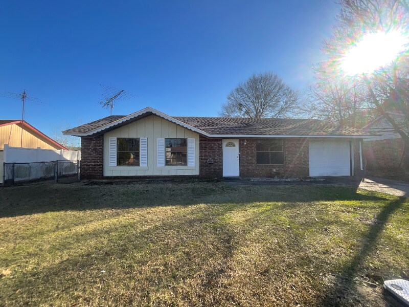 495 Nila Sue Dr, New Llano, LA 71461 House Rental in New Llano, LA