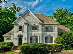 Building Photo - 2660 Coachmans Cir