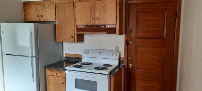 Foto del edificio - 772 Cottage St NE