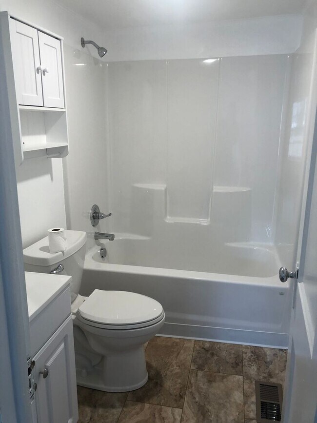 Building Photo - 1778-MF3-E4
