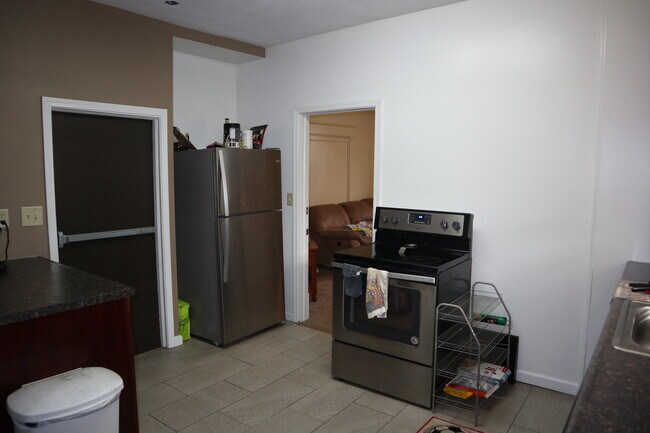 Foto del edificio - 831 6th St