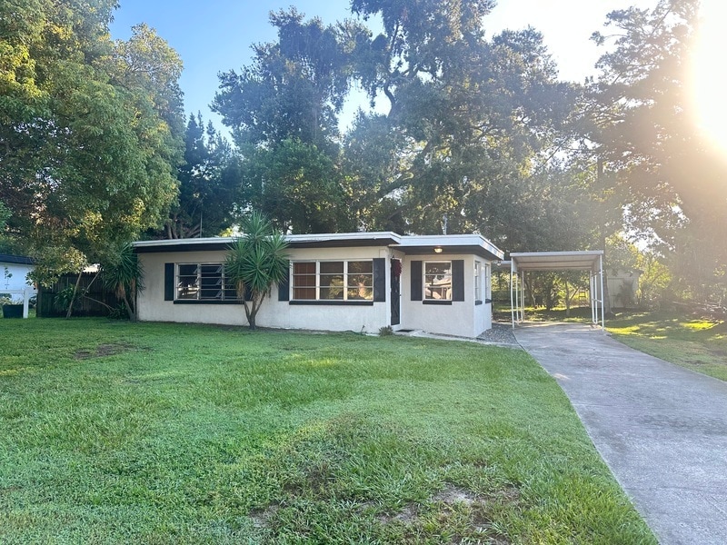 Primary Photo - 3209 Albert St