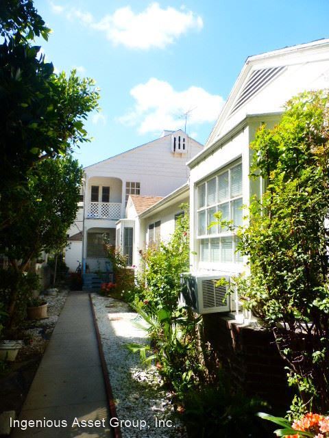 Foto del edificio - 1841 1/2-1841 1/2 Thayer Ave