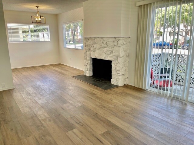 Foto principal - 1208 California Ave