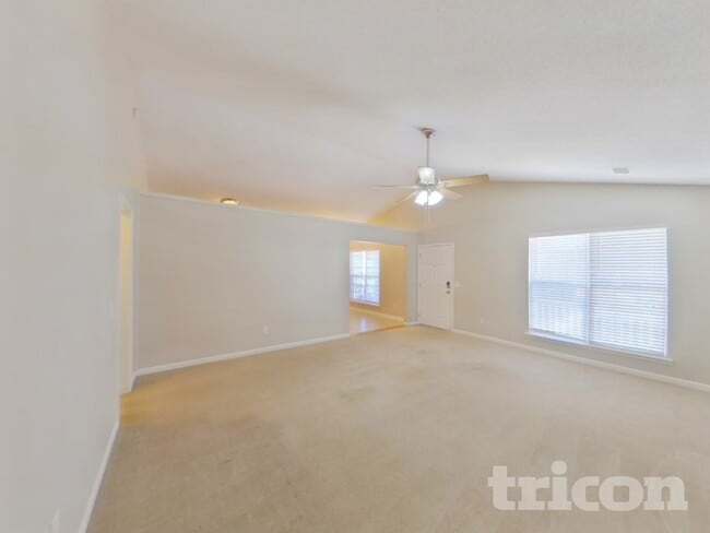 Building Photo - 189 Youpon Dr