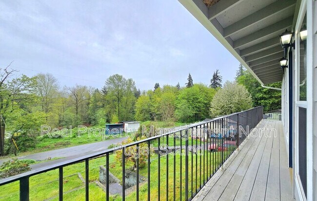 Foto del edificio - 6822 14th Ave NE