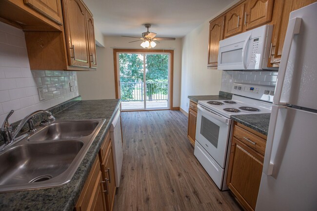 Interior Photo - Parkview