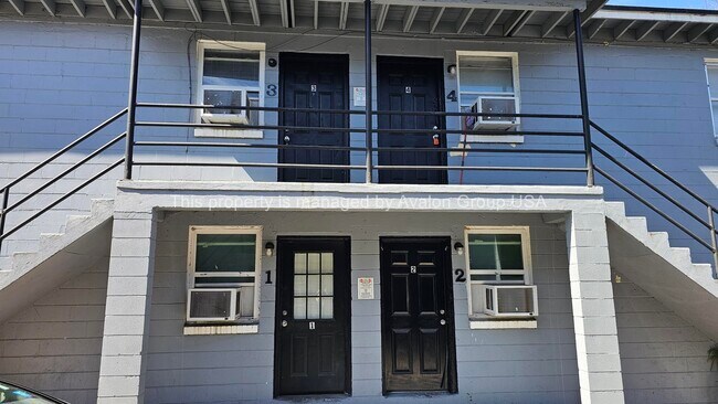 Foto del edificio - 610 W 18th St