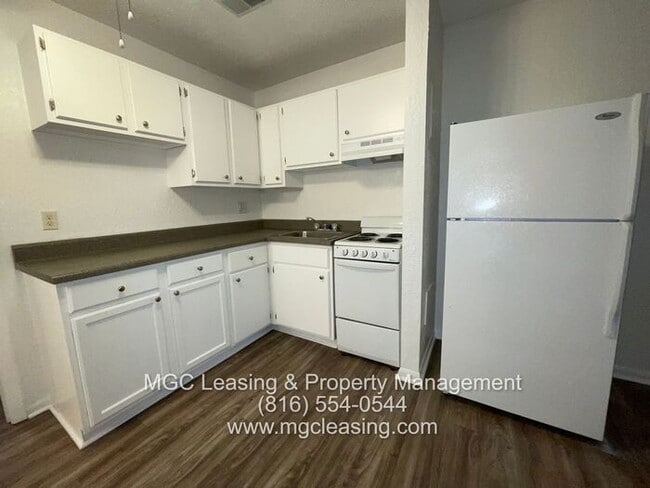 Building Photo - LEGRAND 55+ RETIREMENT VILLAGE