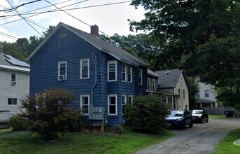Building Photo - 137 Main St