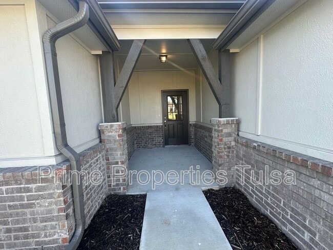 Foto del edificio - 13143 S 72nd E Ave