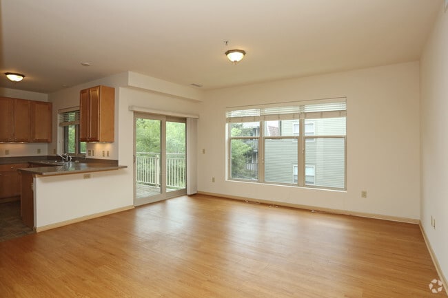 2BR, 2BA - The Lurican - The Lurican