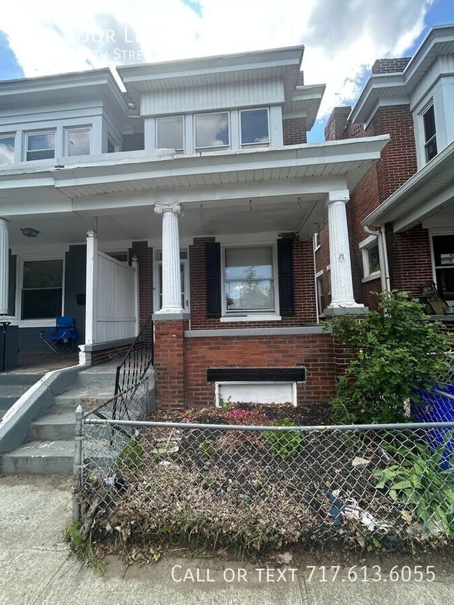 Building Photo - 2318-A N 4th St