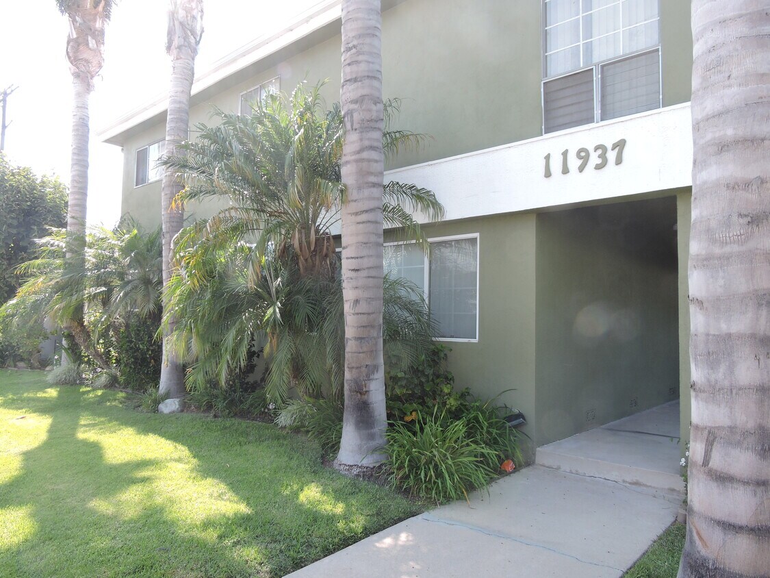 11937 Jefferson Blvd Unit 2, Los Angeles, CA 90230 11937 Jefferson Blvd Los Angeles, CA