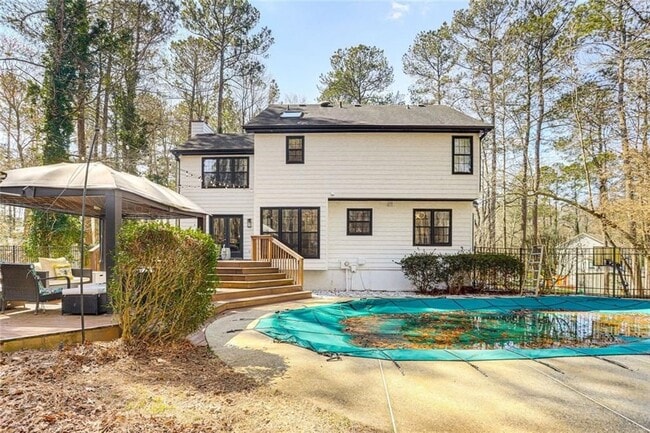 Building Photo - 3595 Chastain