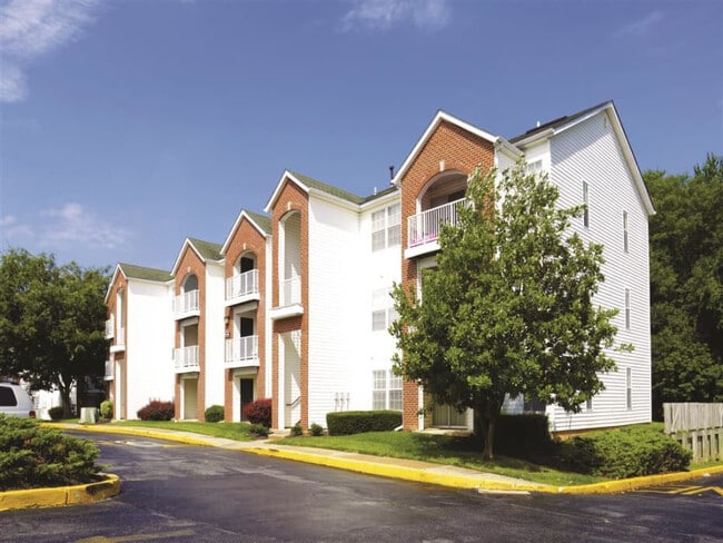 Building Photo - Christina Mill
