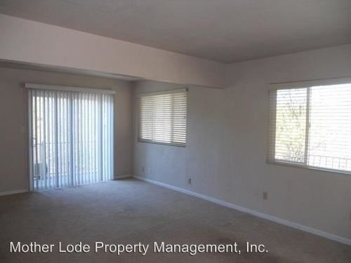 Building Photo - 3 br, 1 bath House - 331 S. Sonora Ave