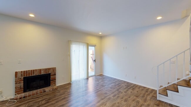 Building Photo - 3771 Keystone Ave