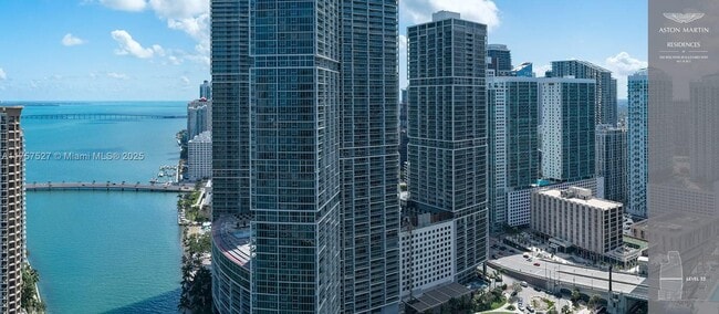 Foto del edificio - 300 Biscayne Blvd Way