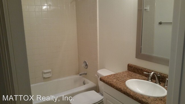 Building Photo - 898 Meginnis Ln