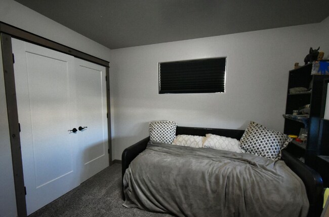 Foto del edificio - 2877 Ashley Ave
