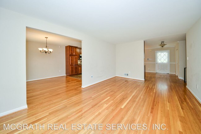 Building Photo - 4143 Lenox Dr