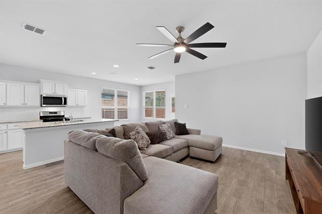 Building Photo - 173 Lantana Trl