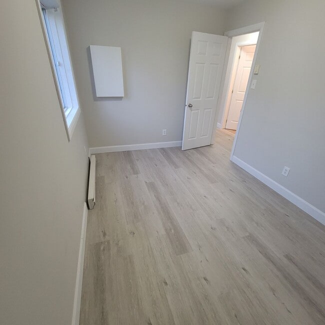 Building Photo - 430 Yves St