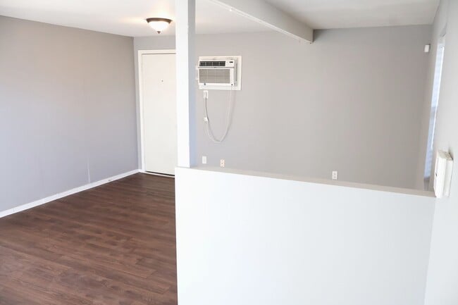 Building Photo - Remodeled Austin home with Amazing Location!