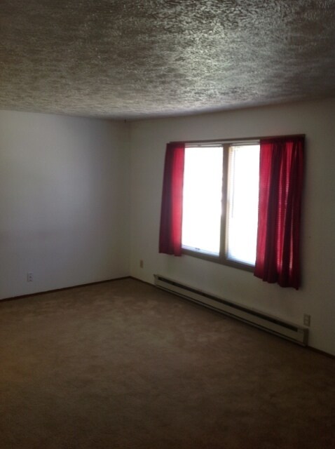 Foto del edificio - 208 S Spring St