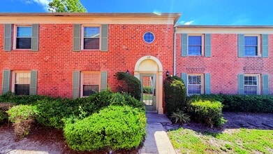Building Photo - 117 Georgetown Dr