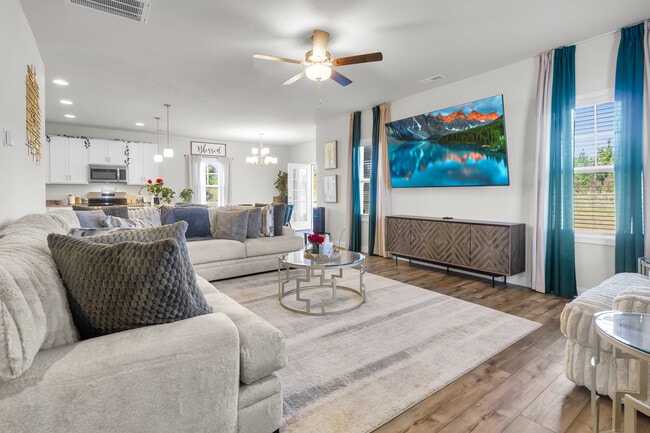 Building Photo - 254 Clear View School Rd