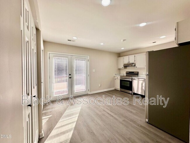 Foto del edificio - 420 Tippett Rd