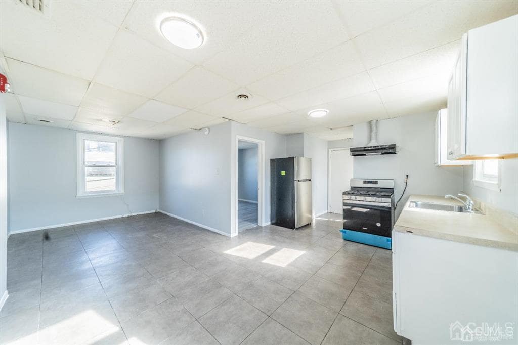 594 Roosevelt Ave Unit 2B, Carteret, NJ 07008 Room for Rent in