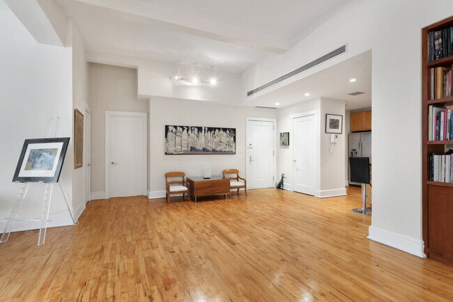 Foto del edificio - 126 W 22nd St