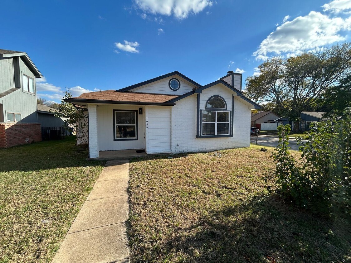 Foto principal - At such an affordable rental rate, this ho...