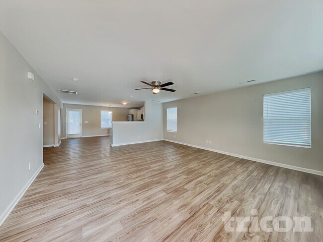 Foto del edificio - 1704 Sawtooth Ct
